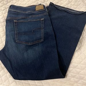 American eagle size 18 short kick boot style